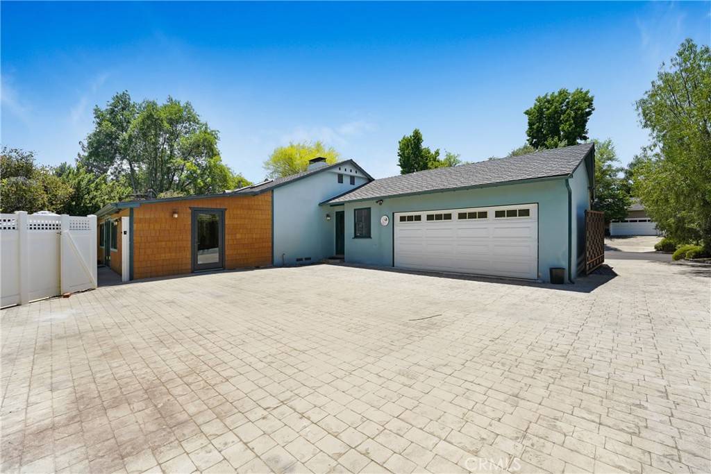 Tarzana, CA 91356,19201 Santa Rita ST