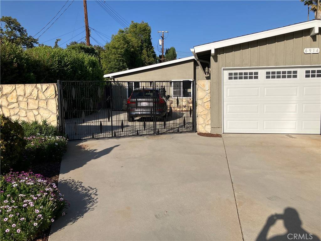 Lake Balboa, CA 91406,6914 Andasol AVE