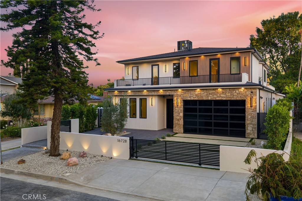 Encino, CA 91436,16728 Morrison ST