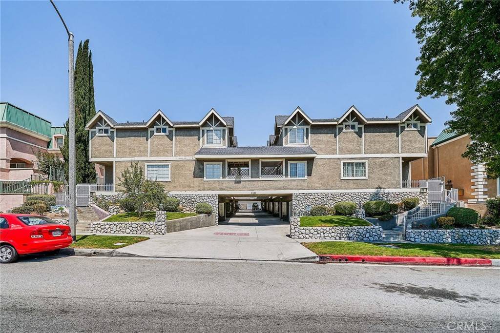 Montrose, CA 91020,2231 Montrose AVE #8
