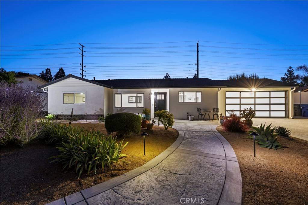 Thousand Oaks, CA 91360,344 Calle Jazmin