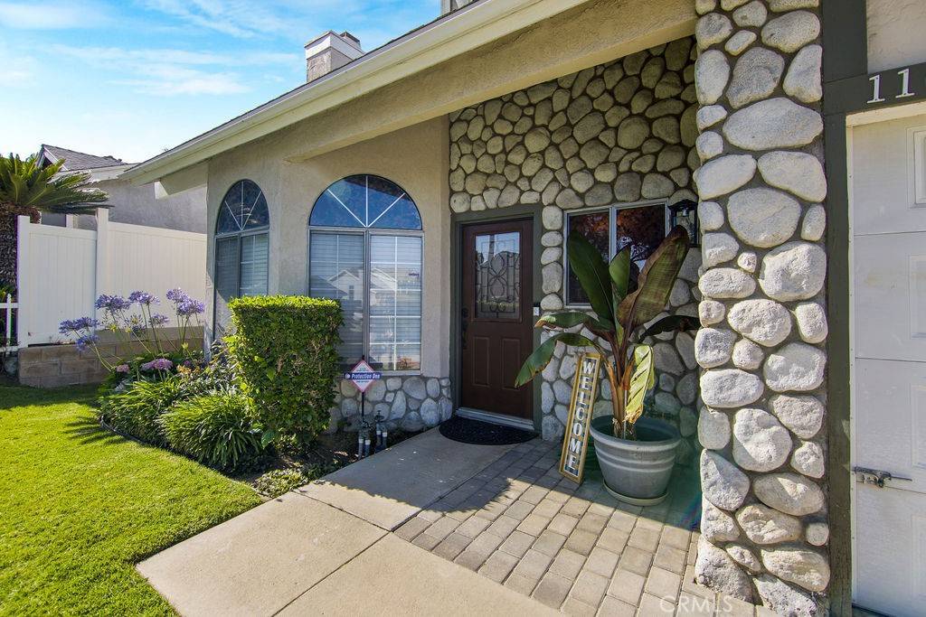 Sylmar, CA 91342,11661 Luanda St