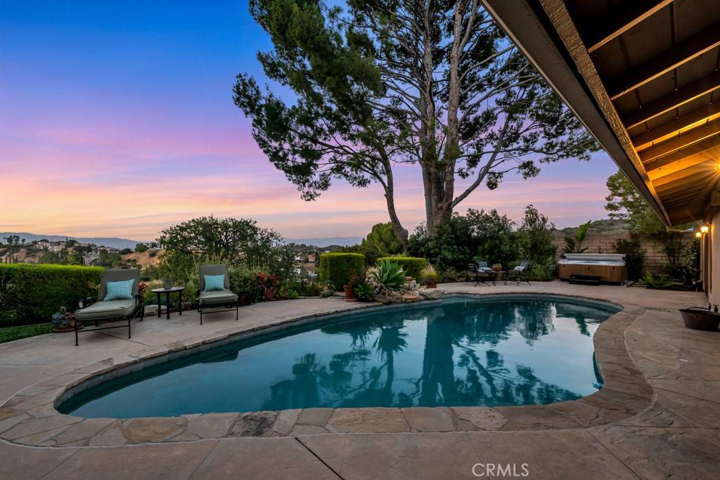 Woodland Hills, CA 91364,21737 Ulmus DR
