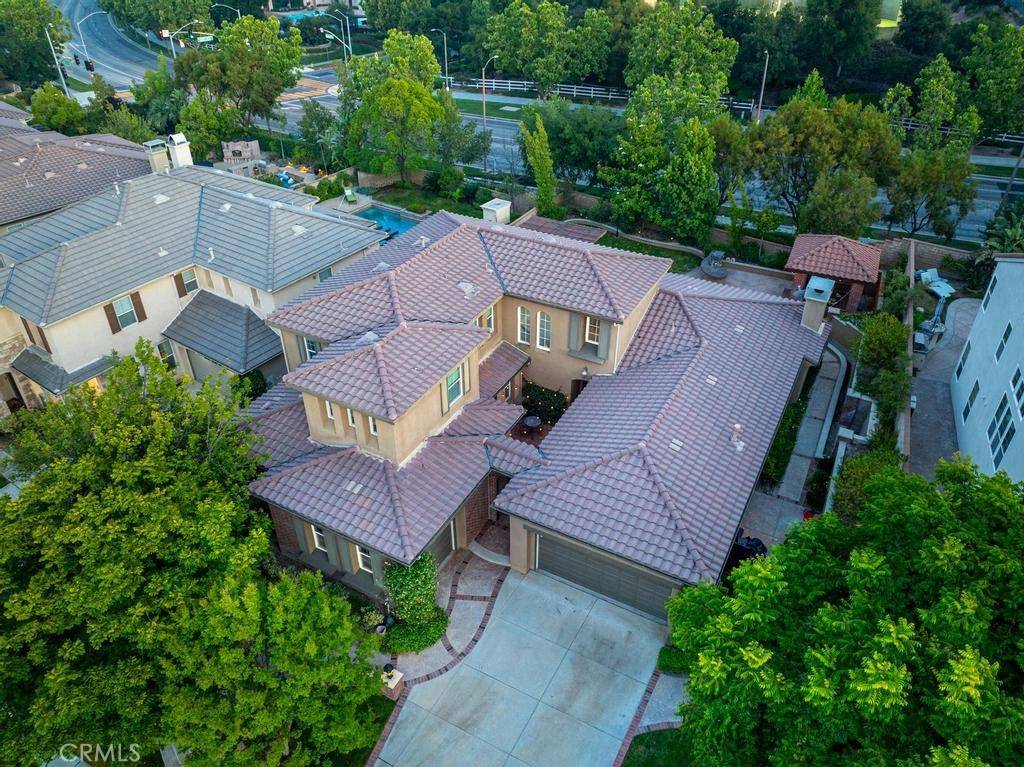 Valencia, CA 91381,26052 Shadow Rock LN