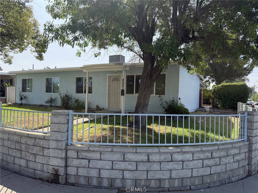 Pacoima, CA 91331,13778 Desmond ST
