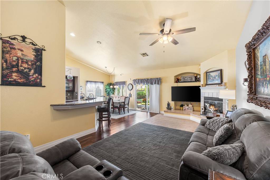 Lancaster, CA 93536,2039 W Avenue J7