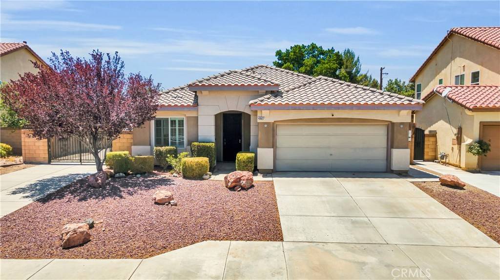 Lancaster, CA 93535,43627 Rialto DR
