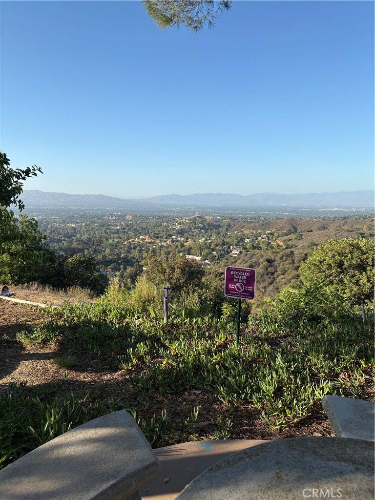 Topanga, CA 90290,1113 Mohawk #112