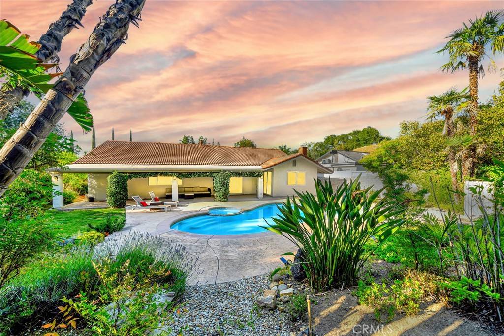 Calabasas, CA 91302,3811 Algonaut DR