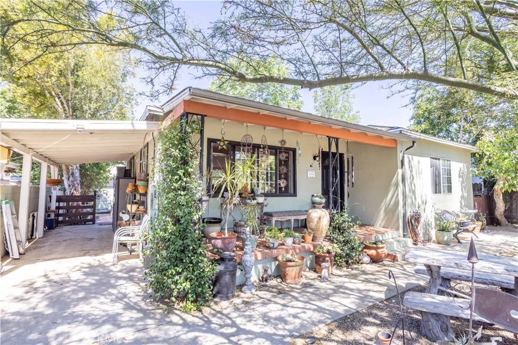 Chatsworth, CA 91311,10321 Owensmouth AVE