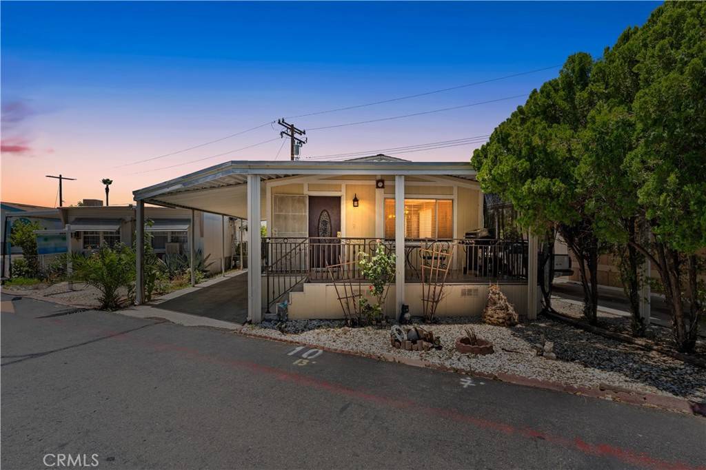 Canyon Country, CA 91351,18540 Soledad Canyon RD #10