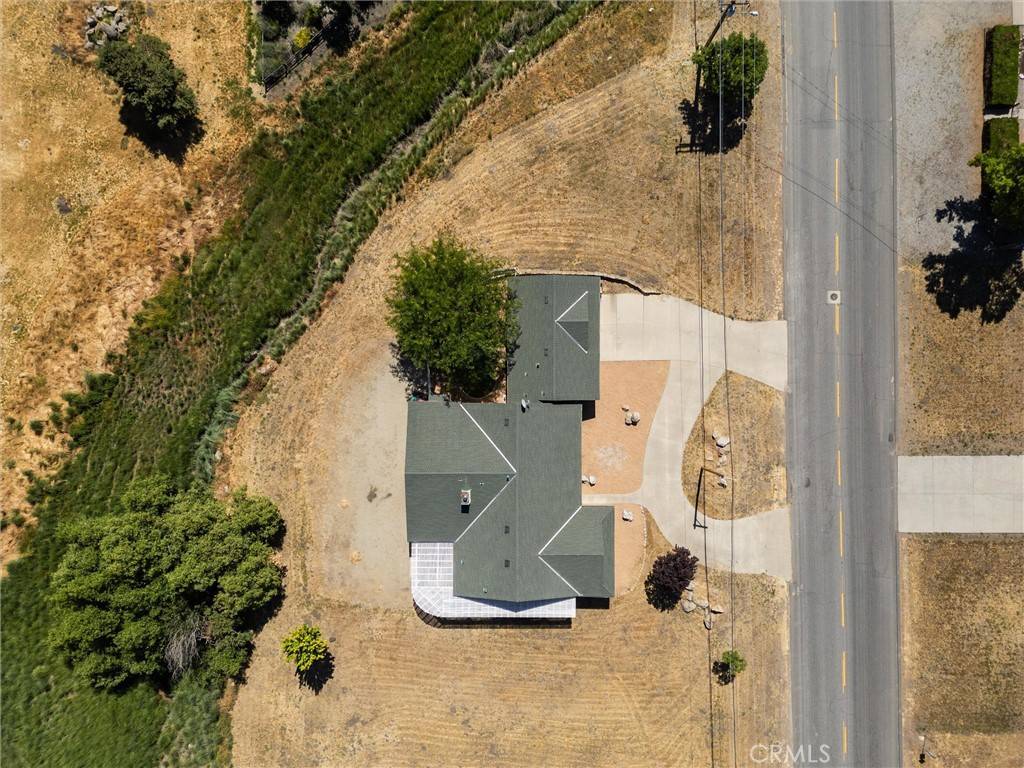 Tehachapi, CA 93561,28201 Stallion Springs DR