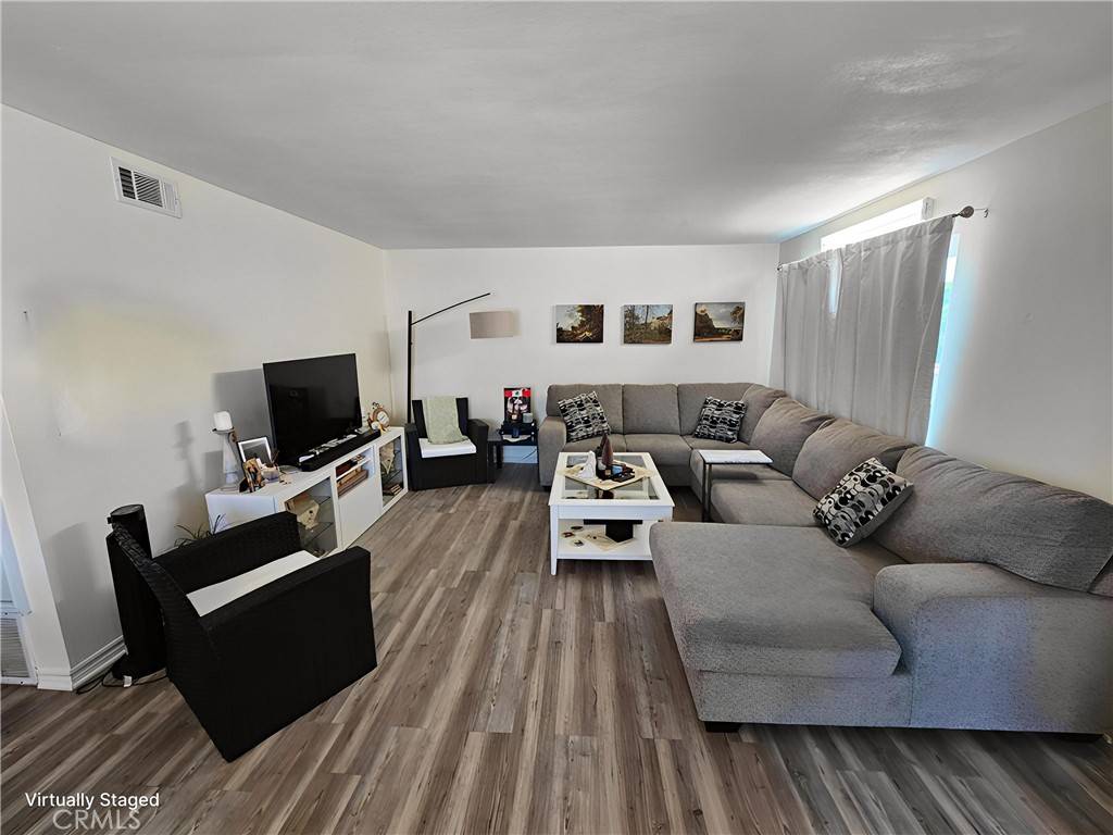 Duarte, CA 91010,874 Cinnamon LN #62