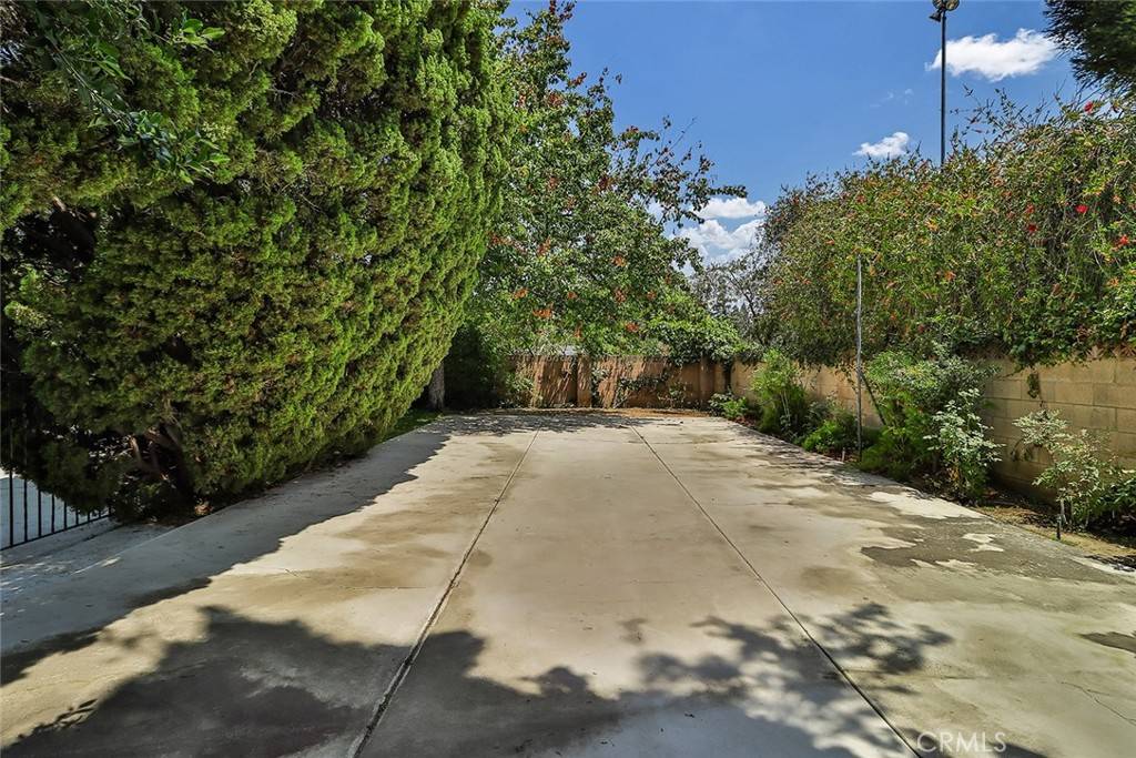 Northridge, CA 91325,17313 Citronia ST