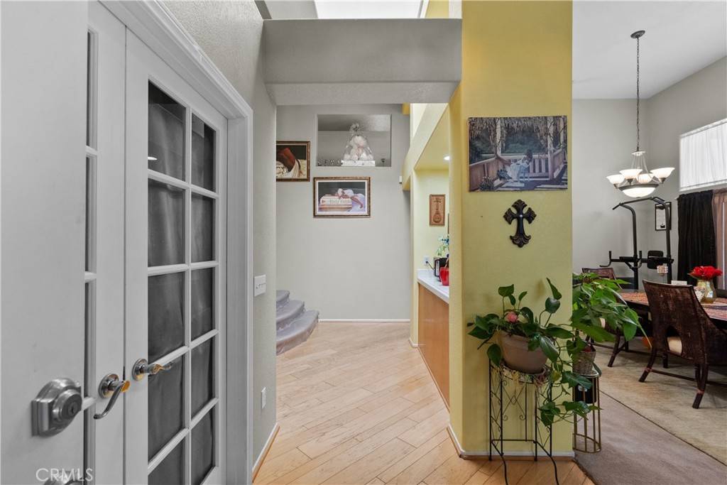 Lancaster, CA 93536,42012 57th ST W