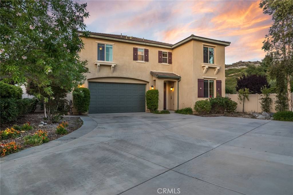 Canyon Country, CA 91387,17138 Hickory Ridge CT