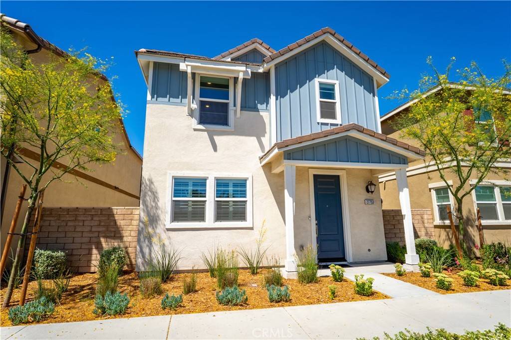 Canyon Country, CA 91387,27753 Dyer WAY
