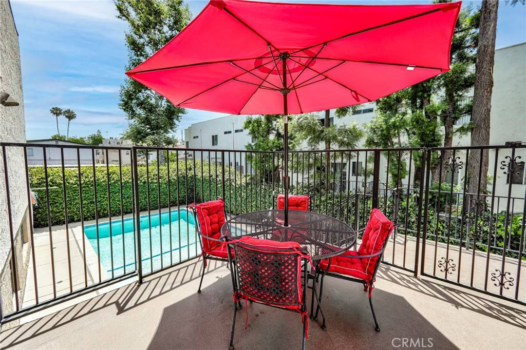 Studio City, CA 91602,11100 Acama ST #16