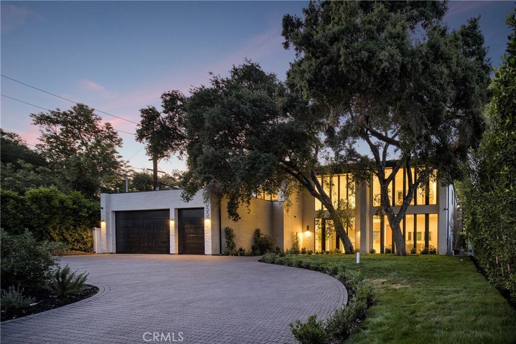 Encino, CA 91316,17055 Rancho ST