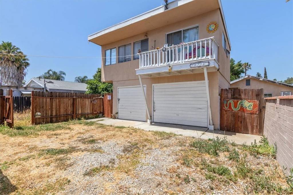Reseda, CA 91335,18713 Vanowen ST