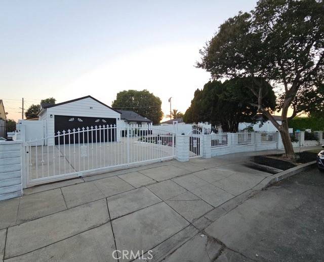 Reseda, CA 91335,7927 Chastain PL