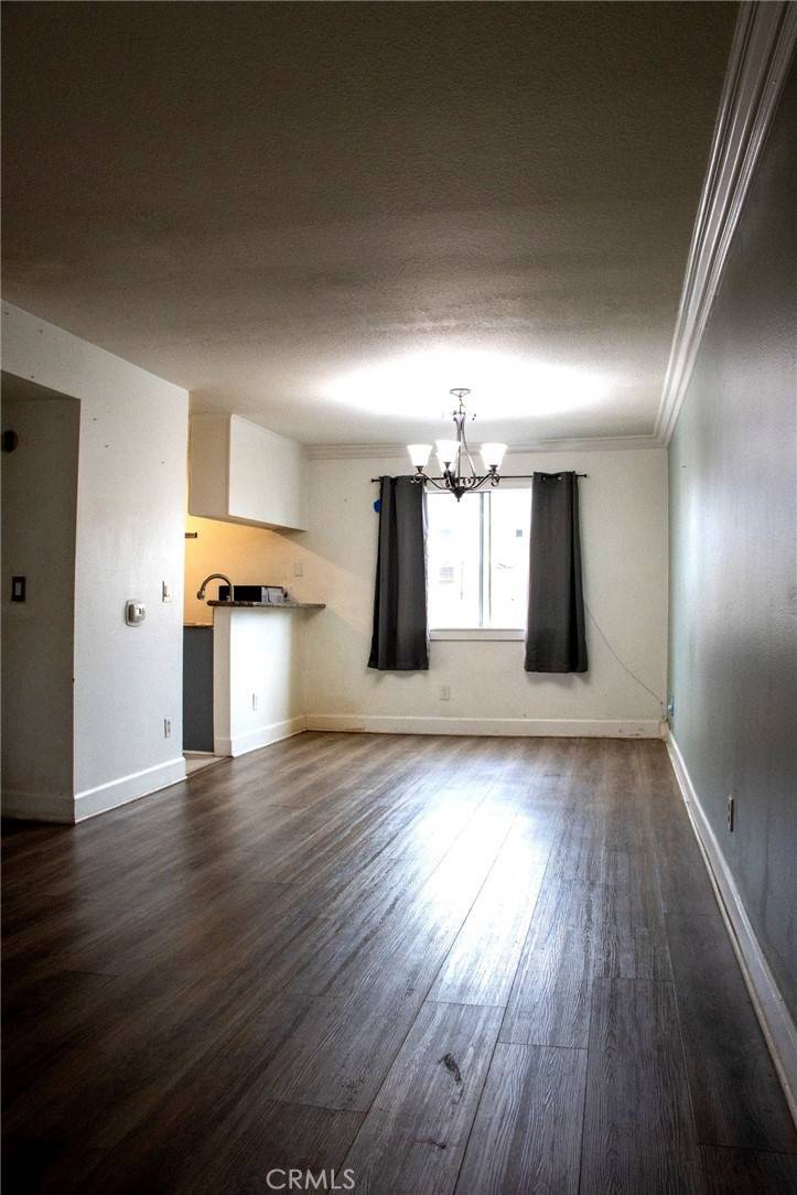 Lake Balboa, CA 91406,7045 Woodley AVE #124