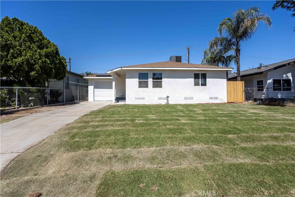 Bakersfield, CA 93304,205 S Myrtle ST