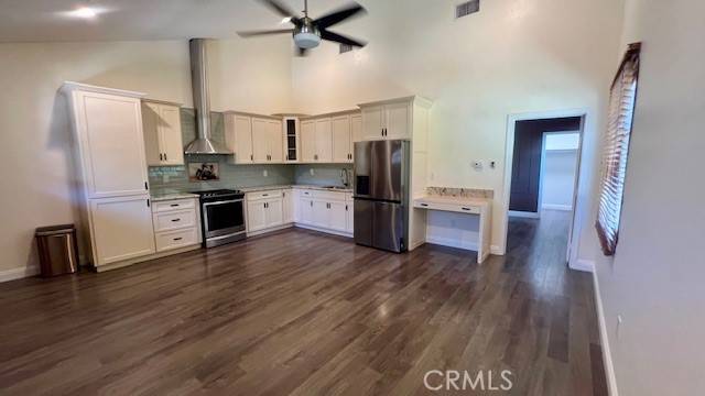 North Hollywood, CA 91605,7755 Ethel AVE