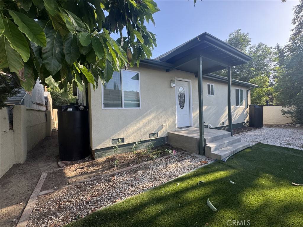 Reseda, CA 91335,18702 W Cohasset W