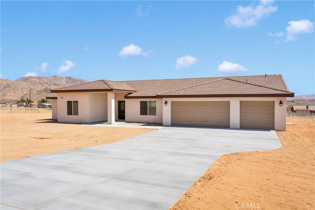Apple Valley, CA 92307,24617 Pala RD
