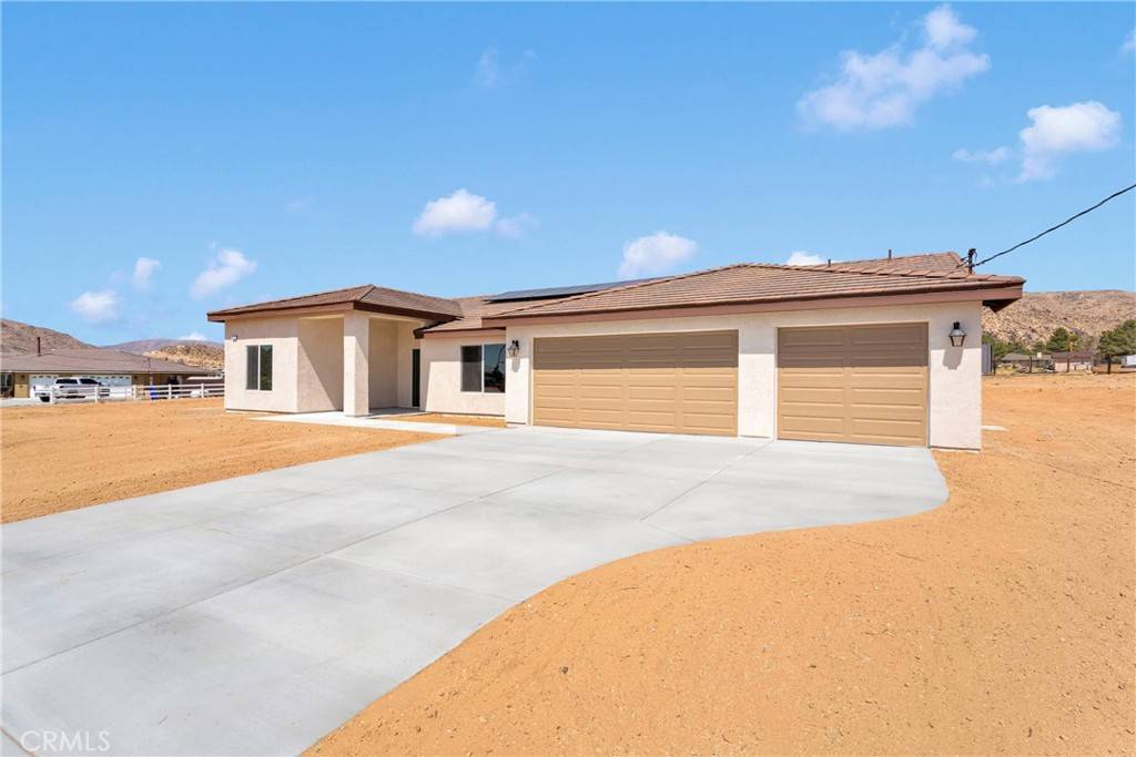Apple Valley, CA 92307,24925 Running Breeze RD
