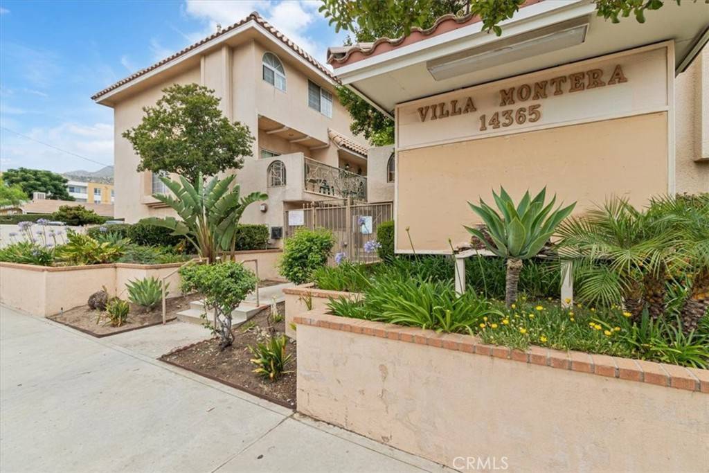 Sylmar, CA 91342,14365 Foothill BLVD #10