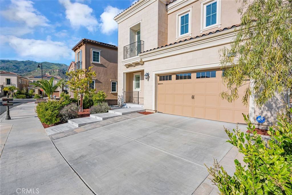 Porter Ranch, CA 91326,12060 N Azurita CT