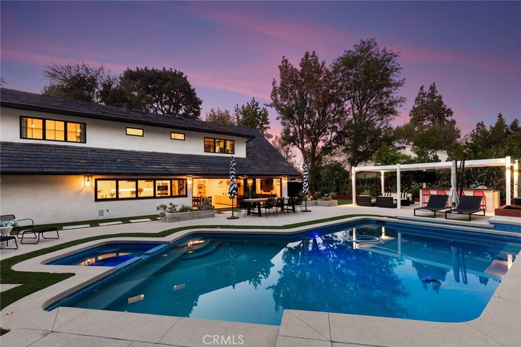 Tarzana, CA 91356,19258 Berclair LN