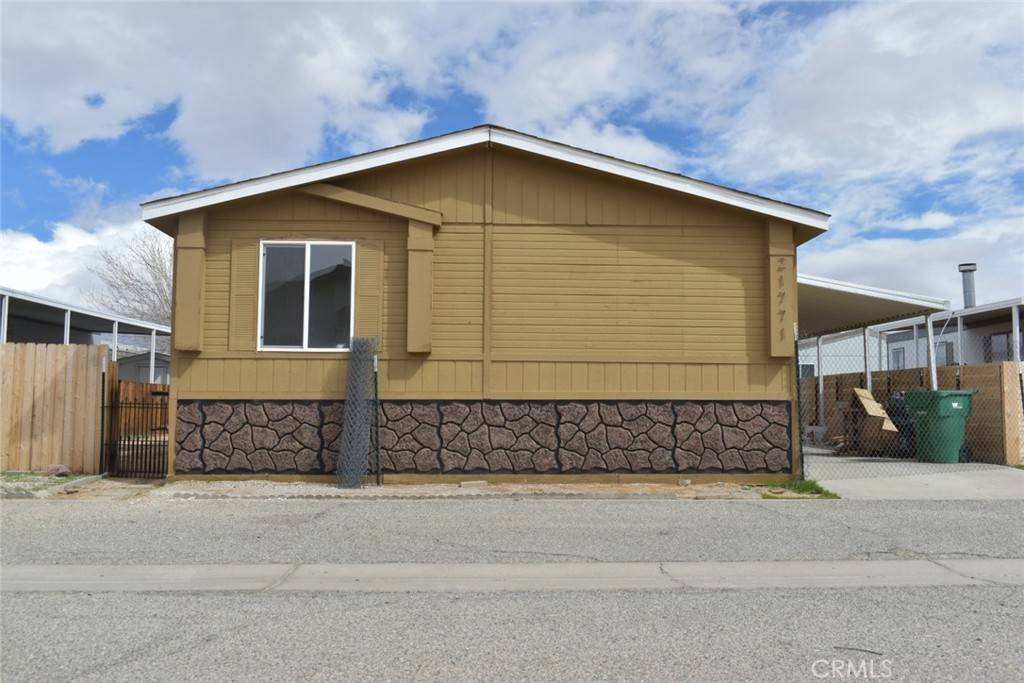California City, CA 93505,21771 69th ST #64