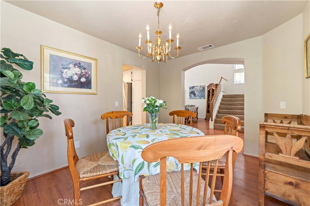 Simi Valley, CA 93065,762 Twin Peaks AVE