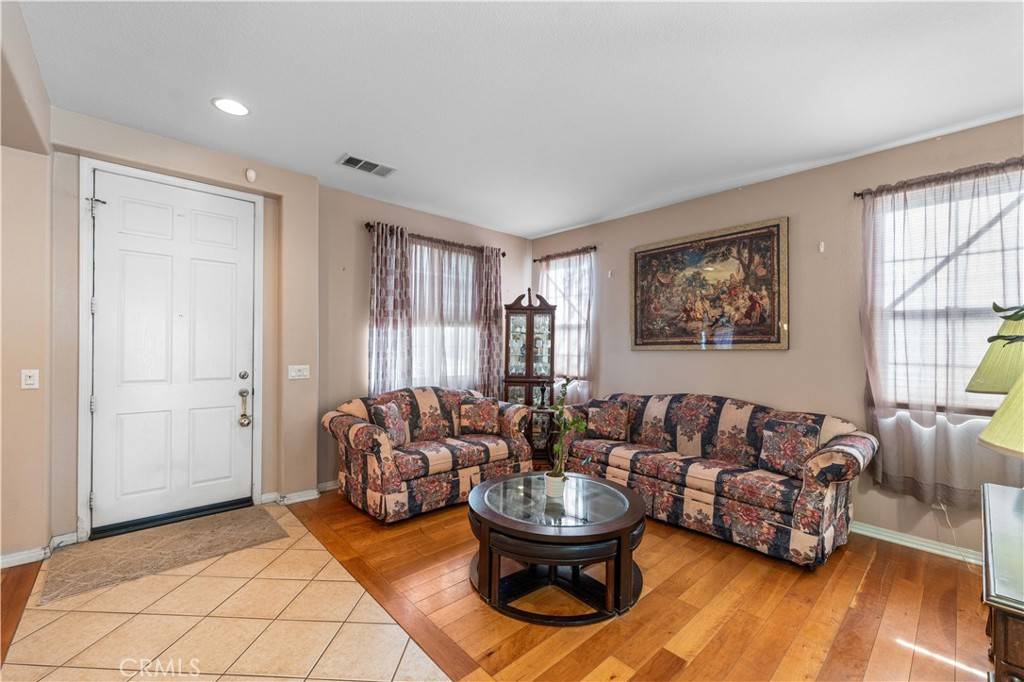 Palmdale, CA 93551,1617 W Avenue P6