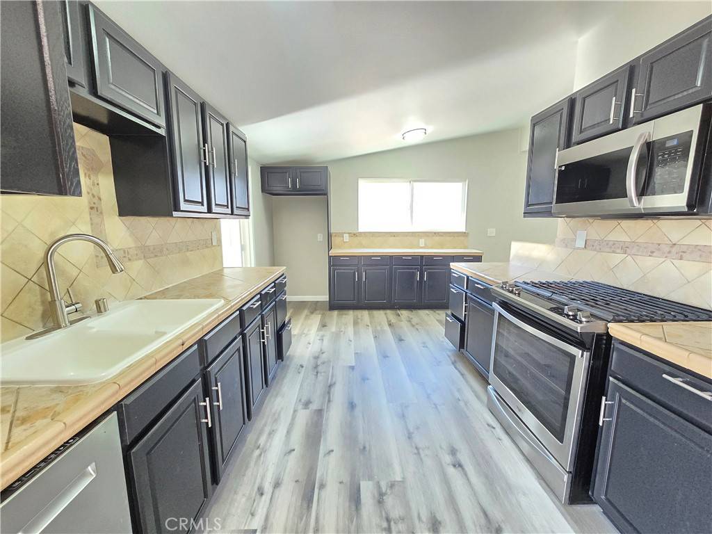 Palmdale, CA 93550,38502 Lemsford AVE