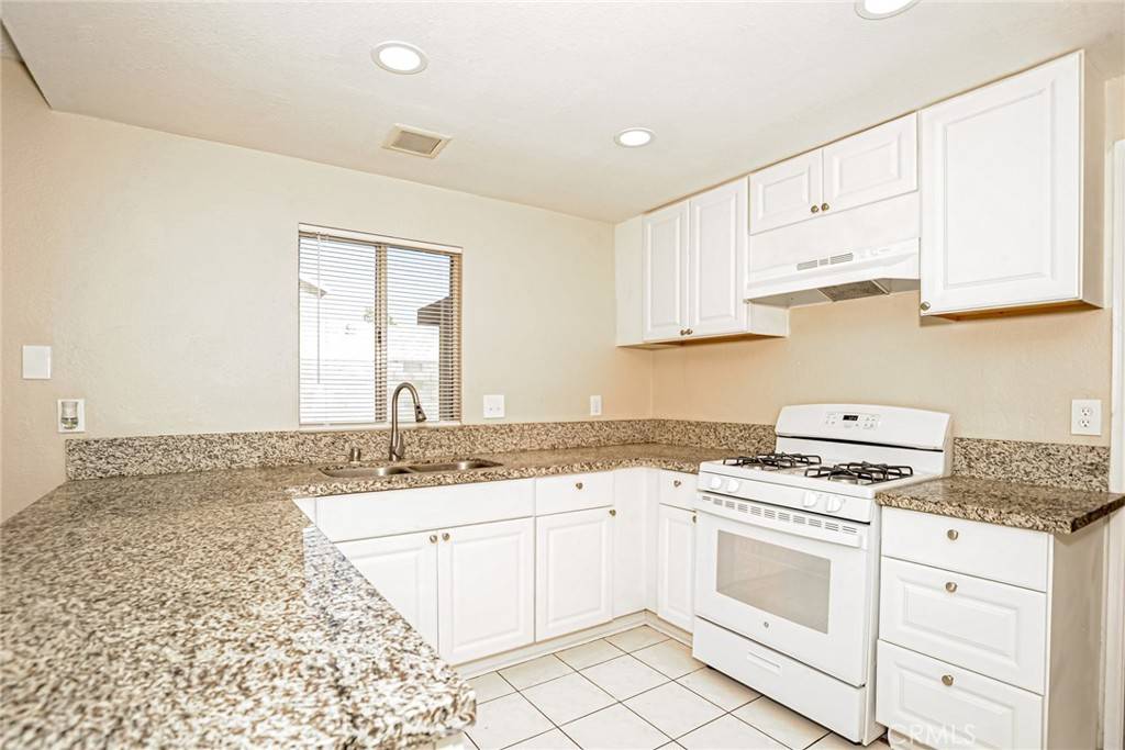Lancaster, CA 93535,45142 Rodin AVE