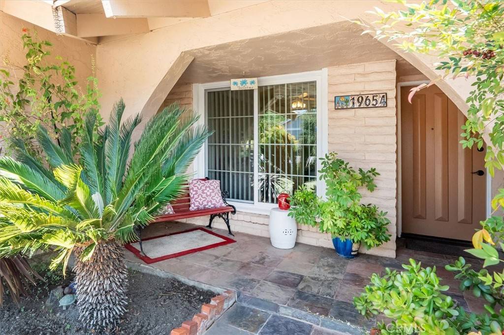 Canyon Country, CA 91351,19654 Delight ST