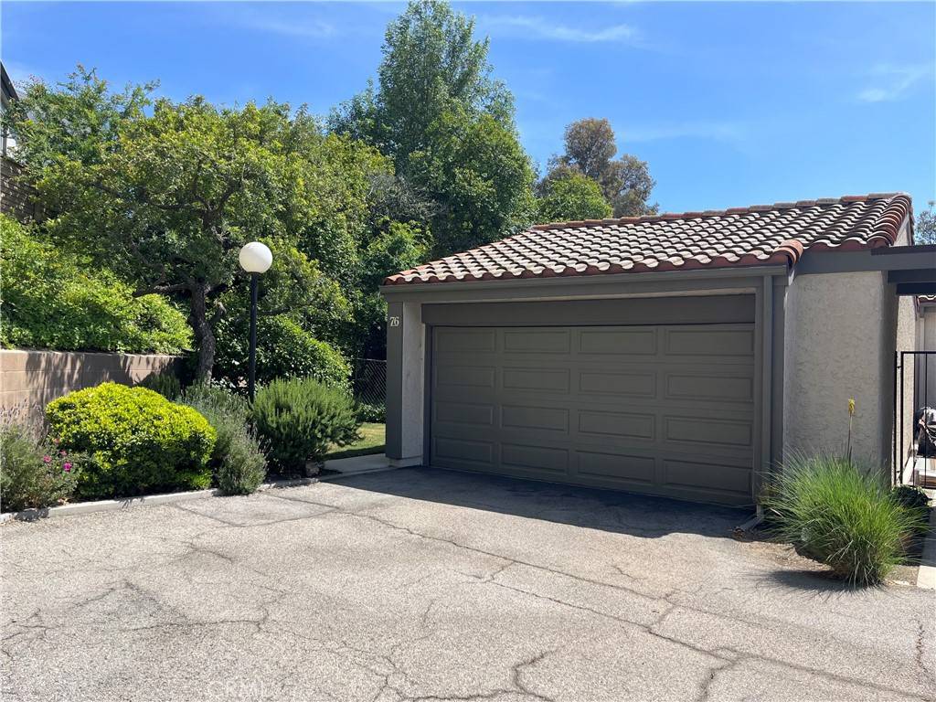 Porter Ranch, CA 91326,11427 Tampa AVE #76