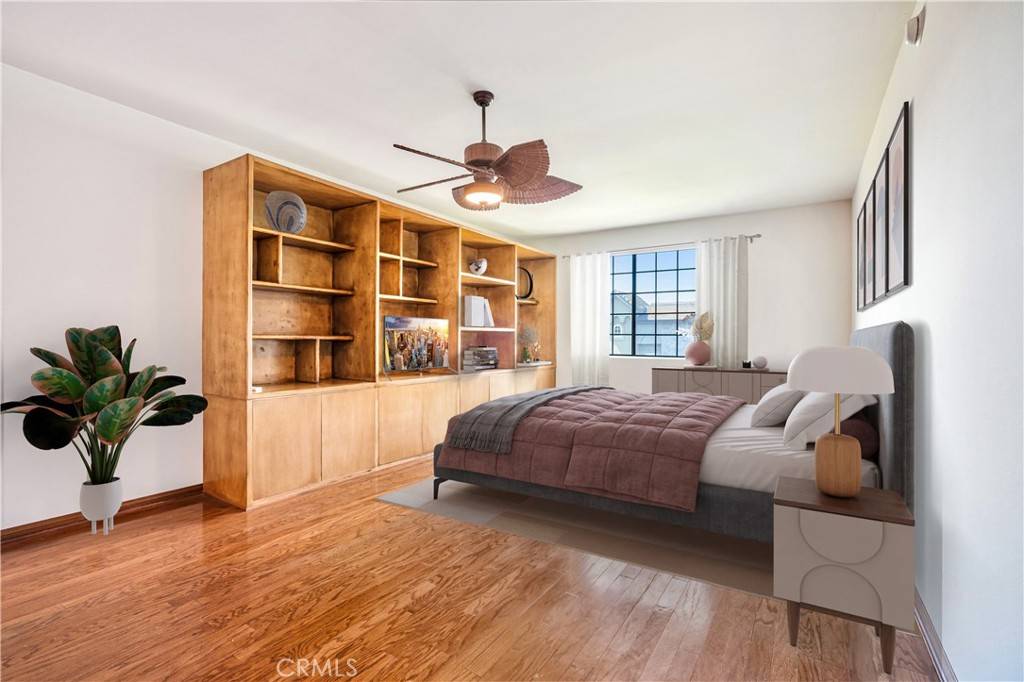 Los Angeles, CA 90025,1432 Camden AVE #301