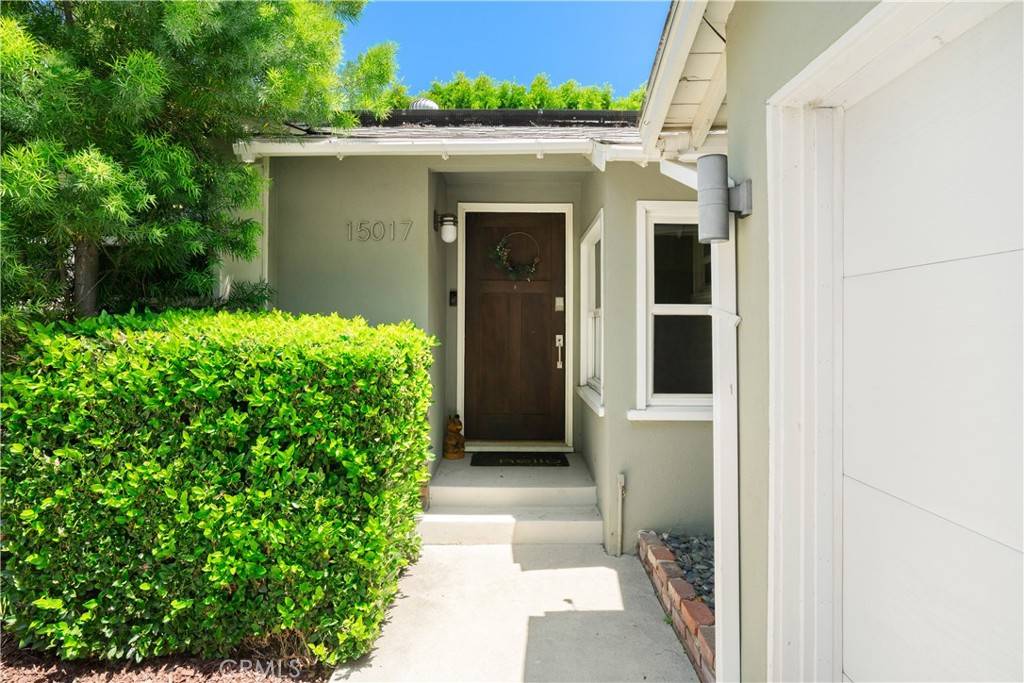 Van Nuys, CA 91405,15017 Archwood ST