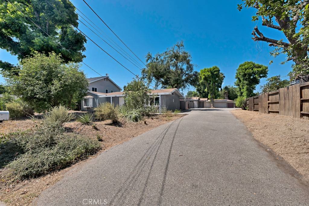 Reseda, CA 91335,19147 Ingomar ST