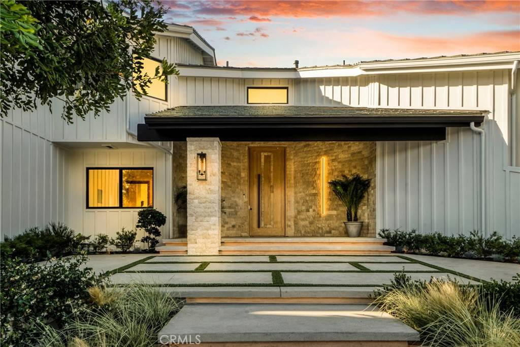 Westlake Village, CA 91361,32075 Canterhill PL
