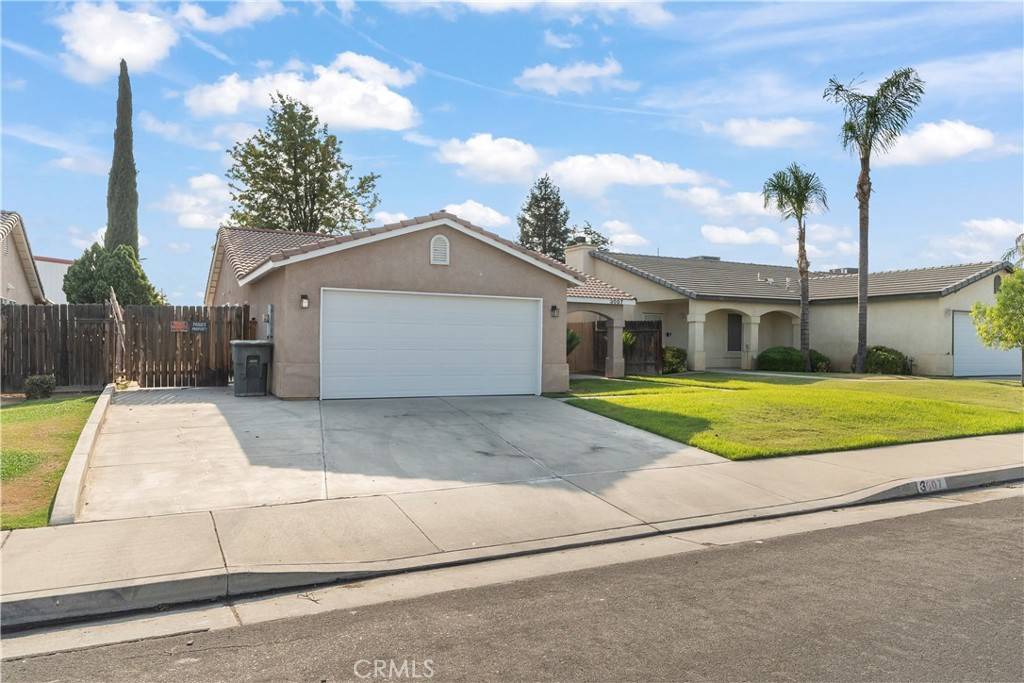 Bakersfield, CA 93308,3007 Meadow Ridge AVE