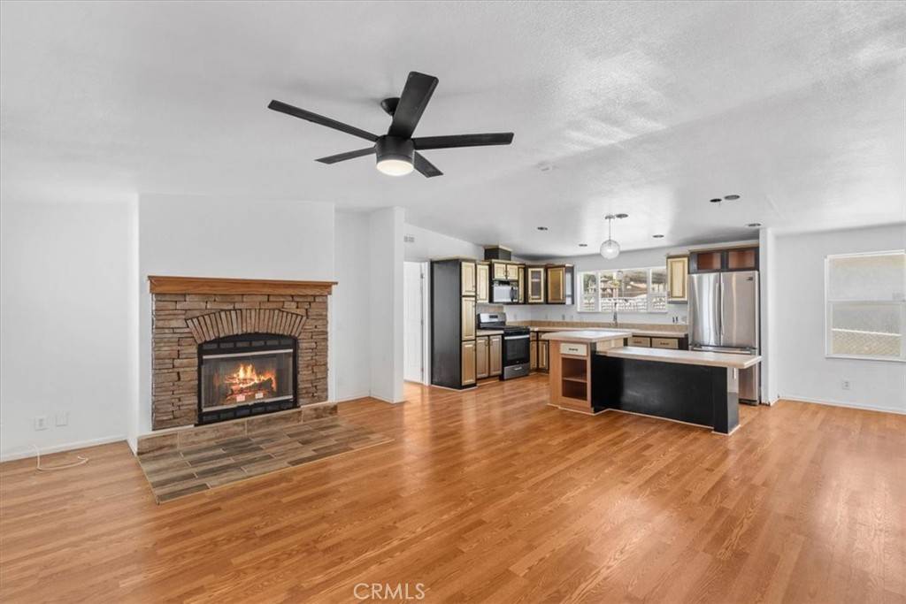 Banning, CA 92220,1225 N Alessandro ST
