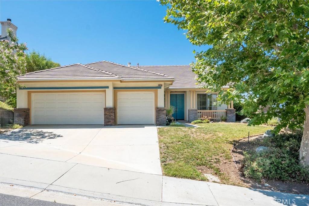 Canyon Country, CA 91387,14320 Sequoia RD