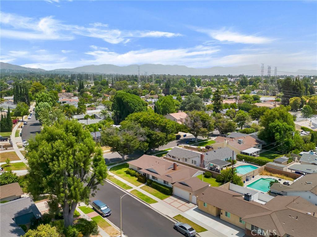 Northridge, CA 91324,18944 Prairie ST