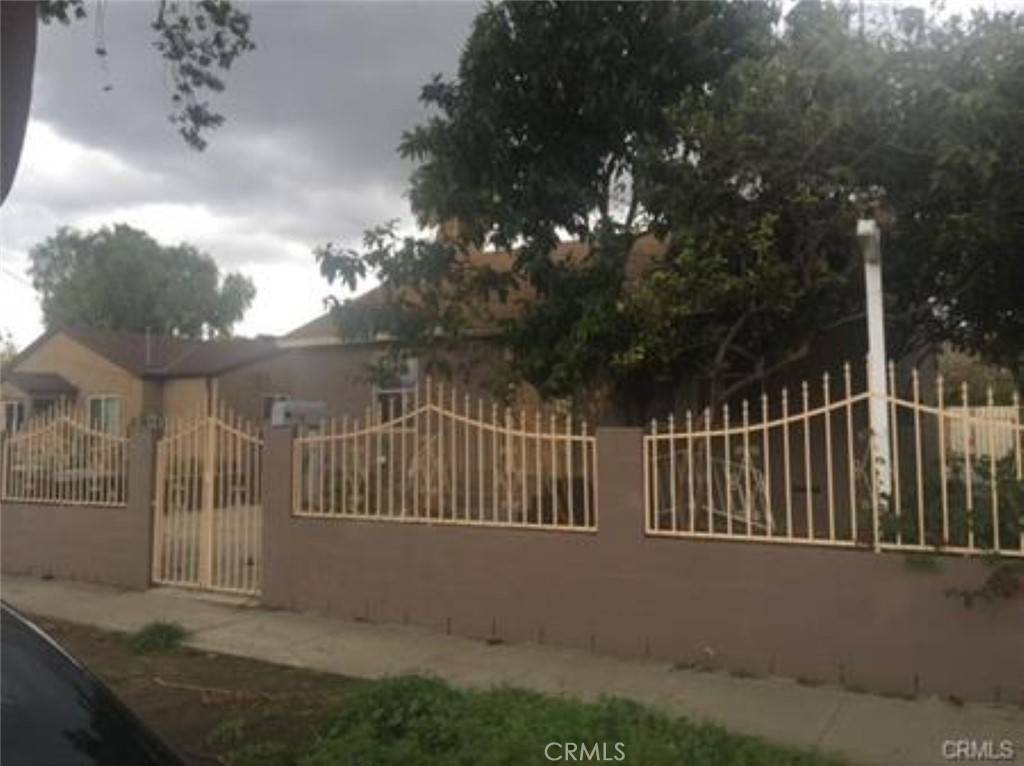 Northridge, CA 91324,18519 Bryant ST